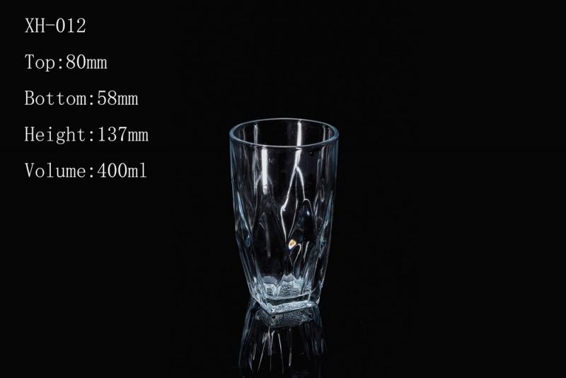 如何区分“水晶酒杯”和“玻璃酒杯”？